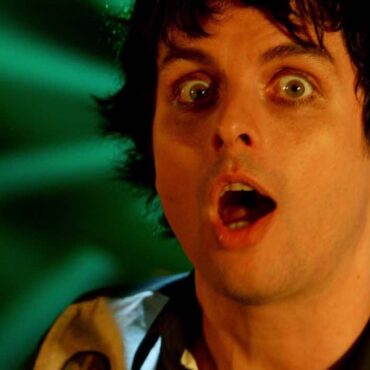 green-day’s-billie-joe-armstrong-talks-emo-revival