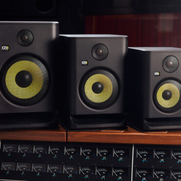 discover-the-game-changing-krk-rokit-generation-five-studio-monitors,-blending-advanced-technology-with-unparalleled-sound-quality-for-professionals-and-aspiring-artists.