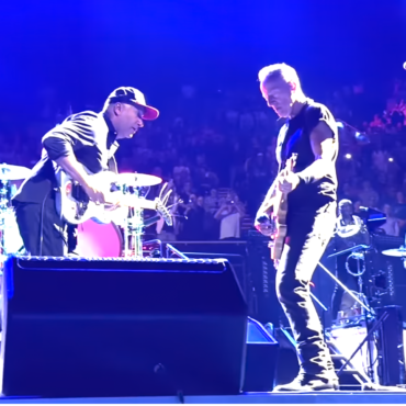 watch-tom-morello-join-bruce-springsteen-on-two-more-tour-debuts-in-la