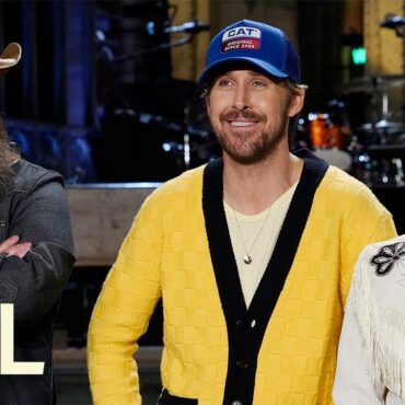 chris-stapleton-joins-slash-for-fleetwood-mac-cover,-ryan-gosling-for-snl-promos