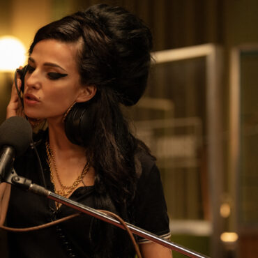 the-amy-winehouse-biopic-back-to-black-simplifies-and-misrepresents-her-story