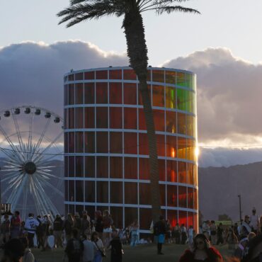 coachella-2024-weekend-2-lineup-&-schedule:-all-the-set-times-you-need-to-know