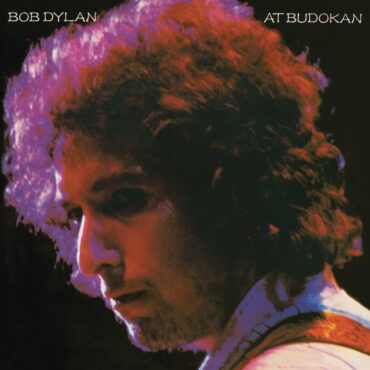 bob-dylan-released-“bob-dylan-at-budokan”-45-years-ago-today