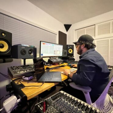 christian-“tian”-jimenez-enhances-studio-performance-with-krk-technology