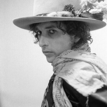 happy-birthday-bob-dylan