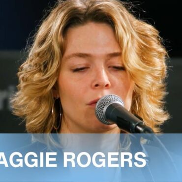 watch-maggie-rogers-cover-bonnie-raitt’s-“i-can’t-make-you-love-me”-for-siriusxm