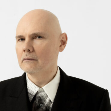 billy-corgan-defends-tortured-poets-runtime:-“taylor-swift-is-one-of-the-most-gifted-pop-artists-of-all-time”