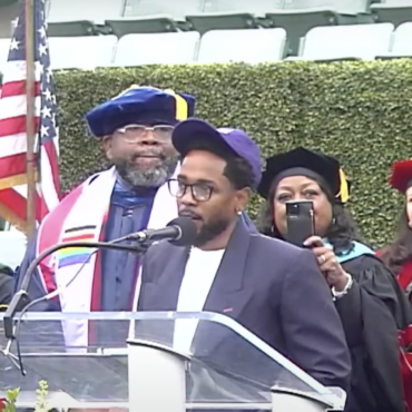 kendrick-lamar-gives-surprise-commencement-speech-at-compton-college