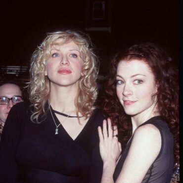 hole’s-courtney-love-and-melissa-auf-der-maur-reunited-in-the-studio-for-the-first-time-in-24-years