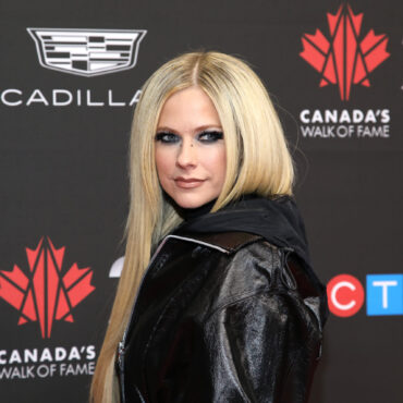 avril-lavigne-appointed-to-the-order-of-canada