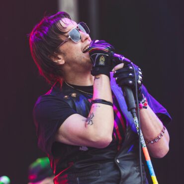 julian-casablancas-and-the-voidz-detail-new-album-like-all-before-you