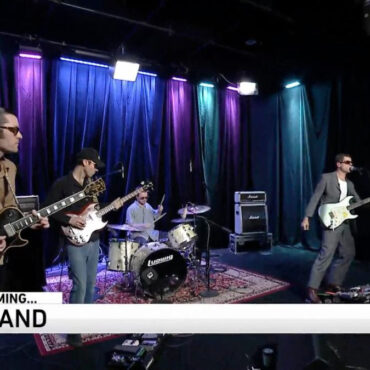 watch-wand-make-their-tv-debut-on-wgn’s-midday-fix