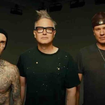 blink-182-four-new-song-clips-released