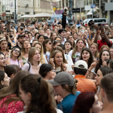 third-teenager-arrested-in-connection-with-taylor-swift-concert-terrorist-plot