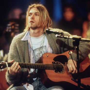 mopop-criticized-for-nirvana-exhibit-placard-saying-kurt-cobain-“un-alived-himself”