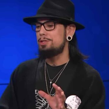 dave-navarro-breaks-silence-on-red-hot-chili-peppers-album