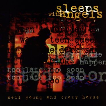 neil-young-and-crazy-horse-released-“sleeps-with-angels”-30-years-ago-today