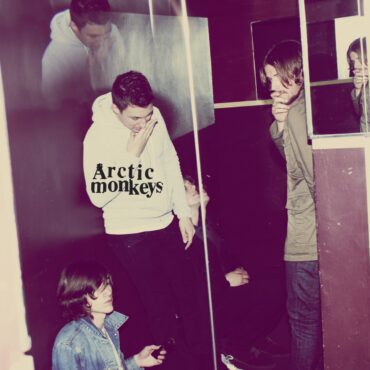 arctic-monkeys-released-“humbug”-15-years-ago-today