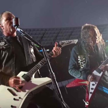 metallica-brought-hardwired-to-philadelphia