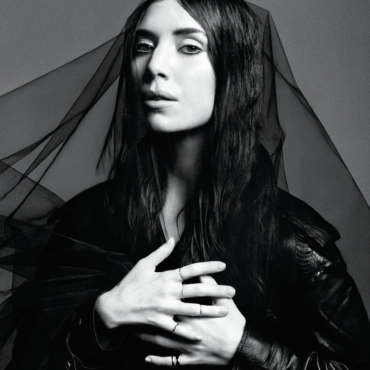 lykke-li-–-“midnight-shining”