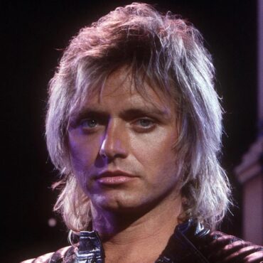 happy-birthday-benjamin-orr-(cars)