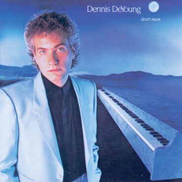 dennis-deyoung-released-debut-album-“desert-moon”-40-years-ago-today