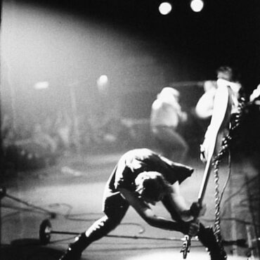 pennie-smith-took-this-iconic-photo-of-the-clash-45-years-ago-today