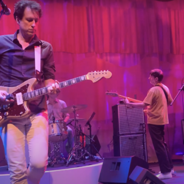 watch-the-american-analog-set-reunite-for-first-show-in-13-years