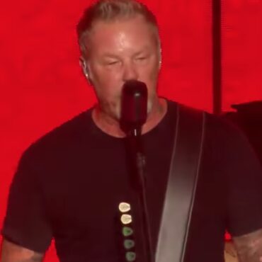 metallica-to-perform-with-marilyn-manson?