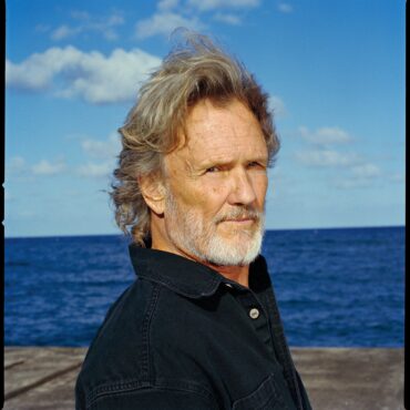 kris-kristofferson,-outlaw-country-singer-and-hollywood-star,-dies-at-88