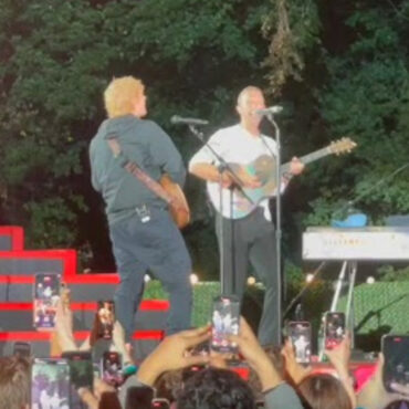 chris-martin-&-ed-sheeran-play-surprise-collab-set-at-global-citizen-fest