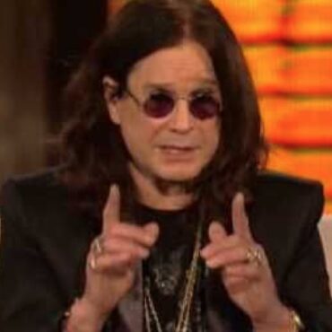 ozzy-osbourne-looks-miserable-in-christmas-photo